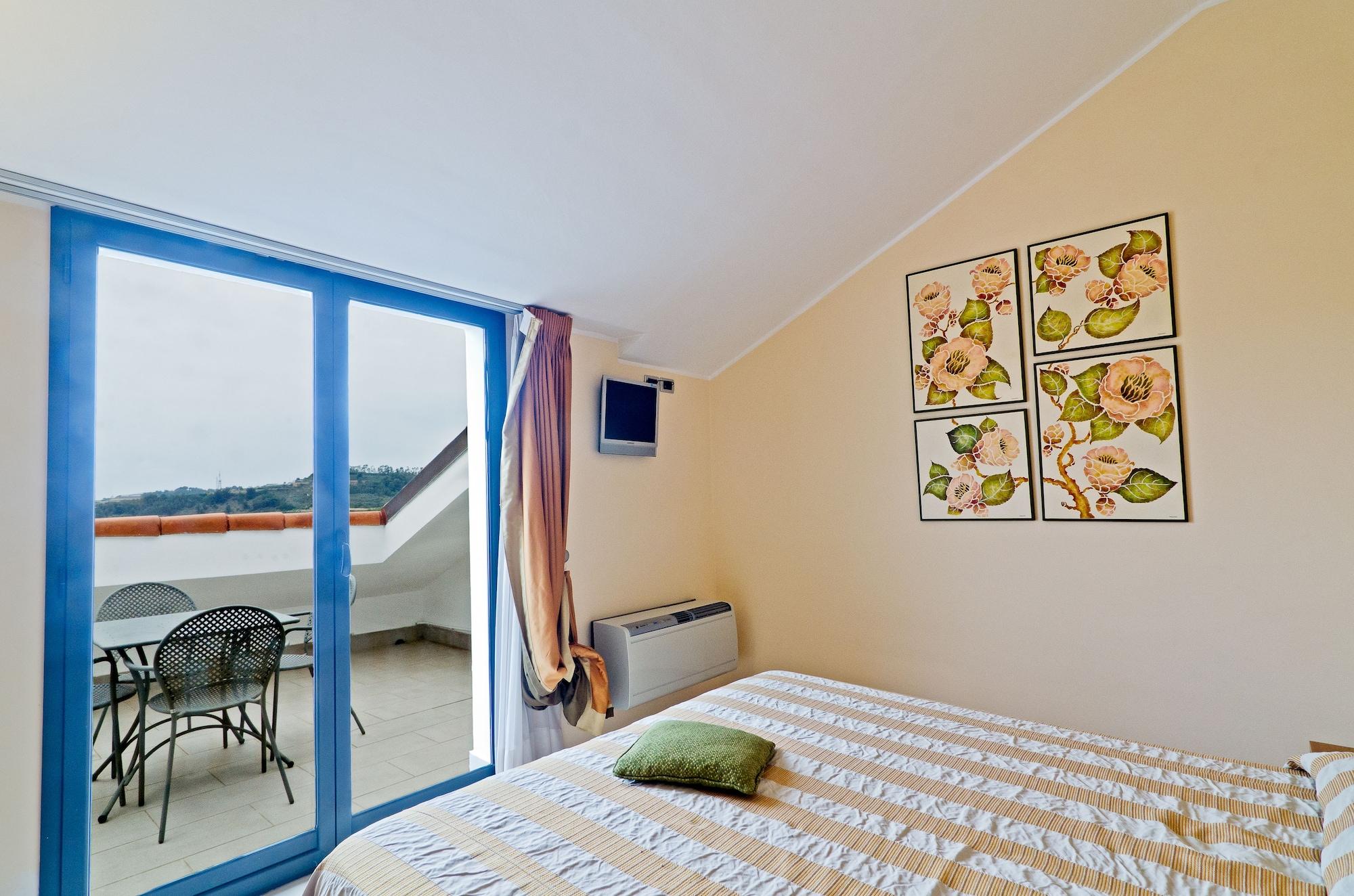 กาสเตลลาโร กอล์ฟ รีสอร์ต Hotel คาสเตลลาโร ภายนอก รูปภาพ
