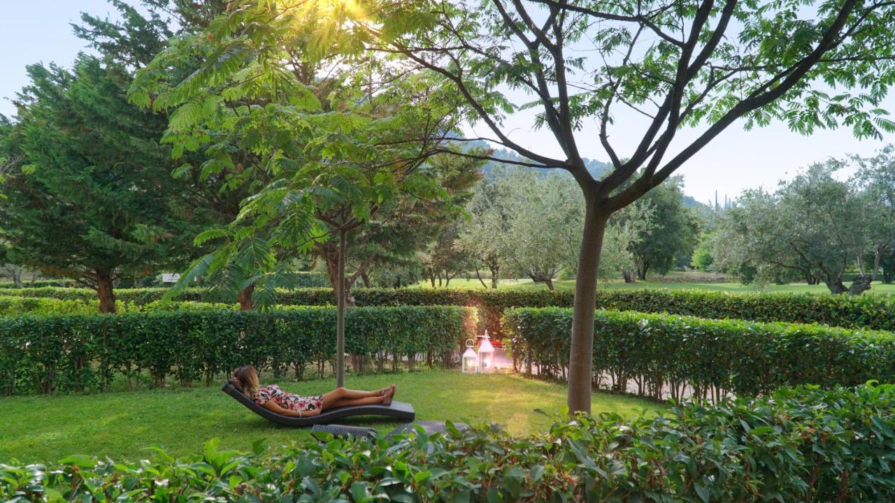 กาสเตลลาโร กอล์ฟ รีสอร์ต Hotel คาสเตลลาโร ภายนอก รูปภาพ